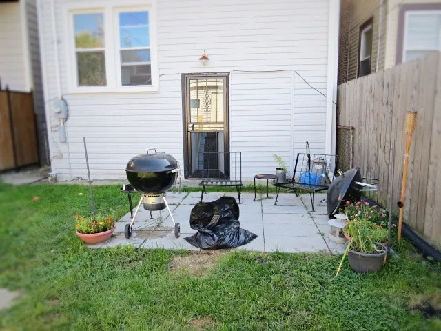 backyard patio pavers installed