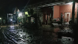 penampakan banjir bandang di permukiman warga wonosoco kudus 169