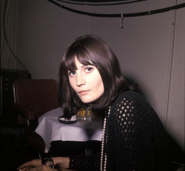 Sandie Shaw One Of The Most Successful British Female Singers Of The 1960s ~ Vintage Everyday
