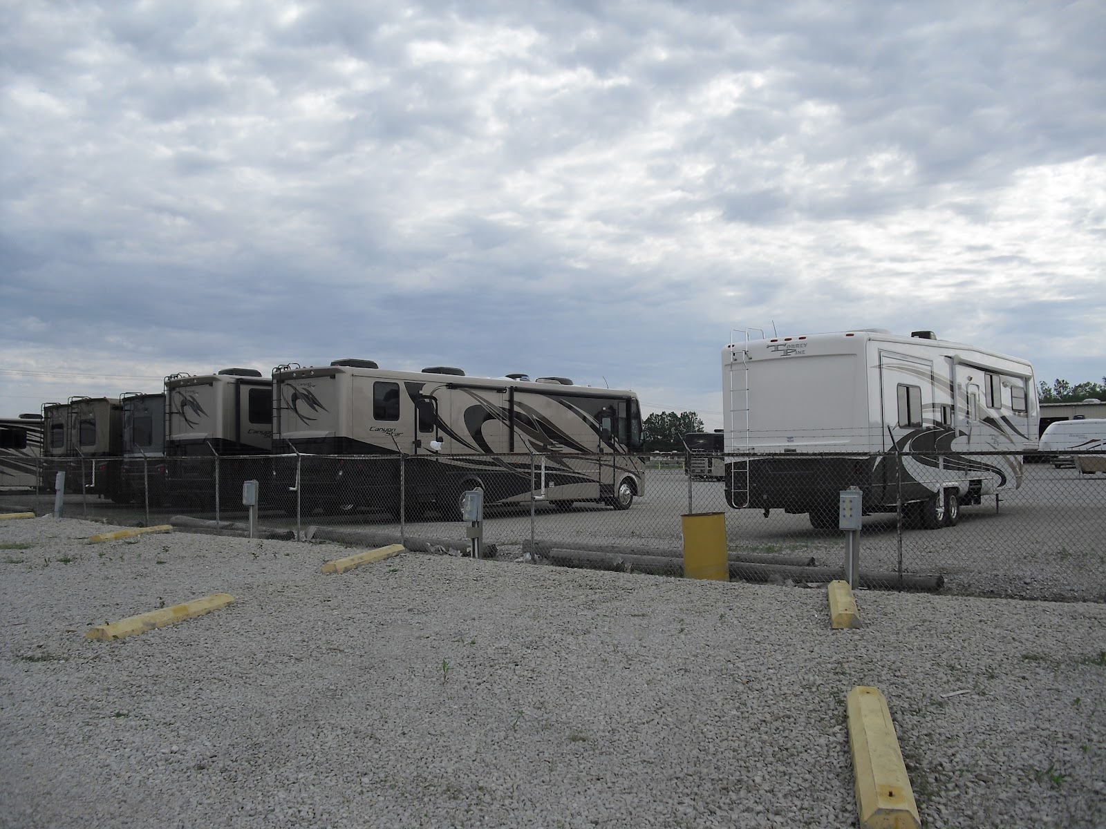 Stay on Route 6 Indiana In Pictures Nappanee to Illinois Border on US