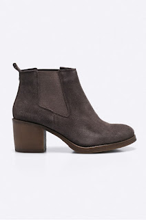 Botine noi cu toc mic gros din piele intoarsa naturala gri de iarna - Big Star Botine noi cu toc mic gros din piele intoarsa naturala gri de iarna - Big Star