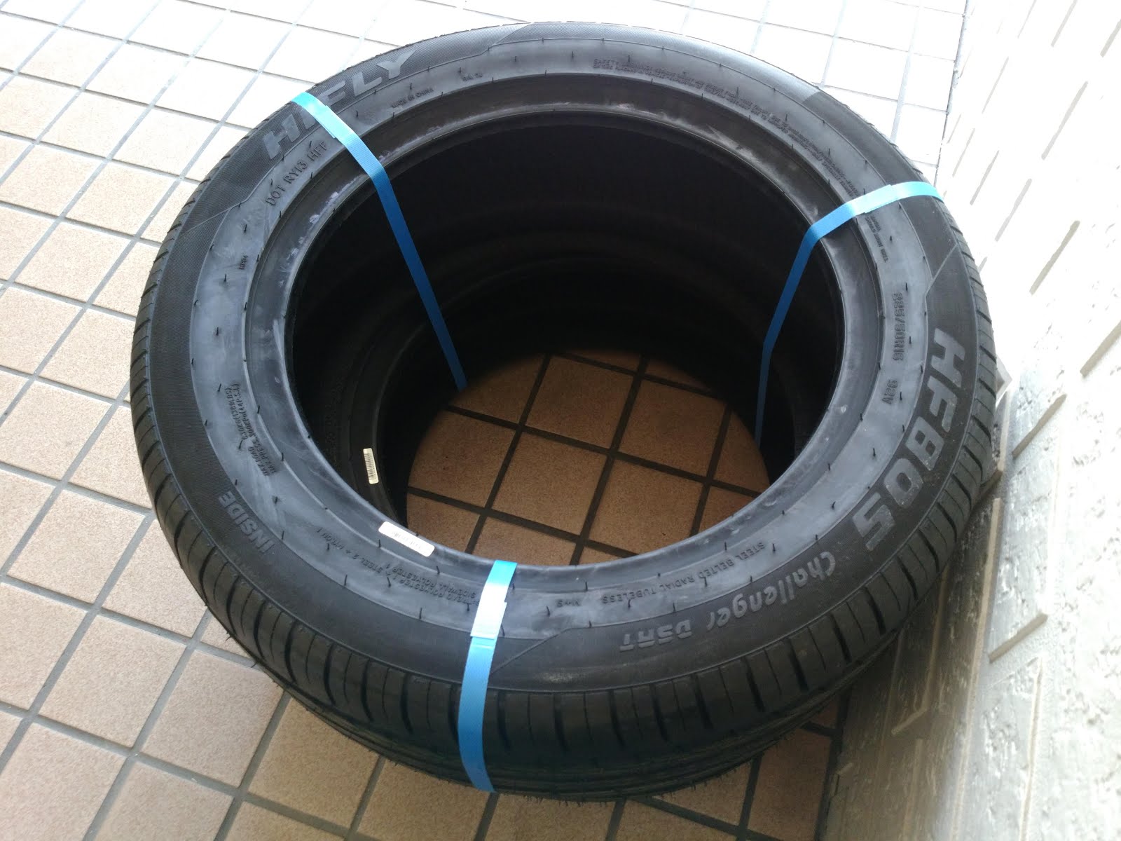 春のコレクション 255 35R19 35 19 新品 サマータイヤ 輸入 19インチ