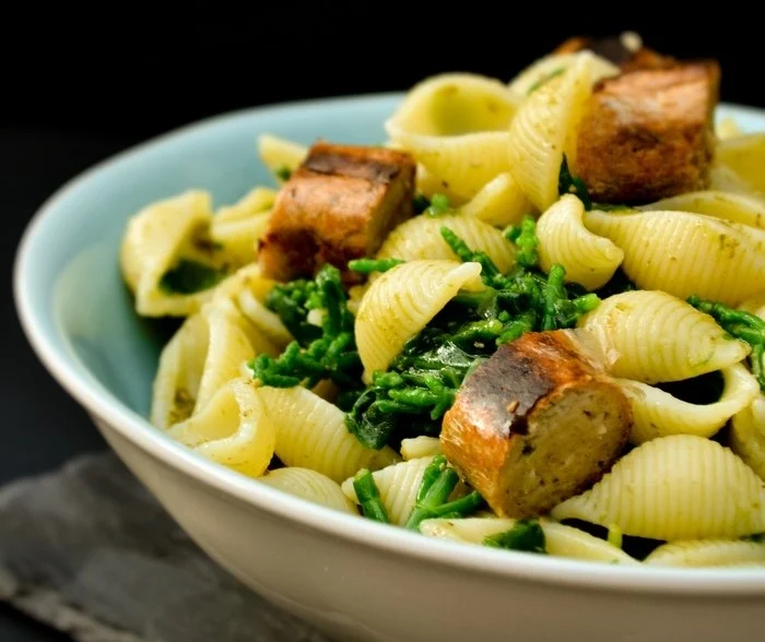 Shell Pasta with Samphire, Spinach & Sausages