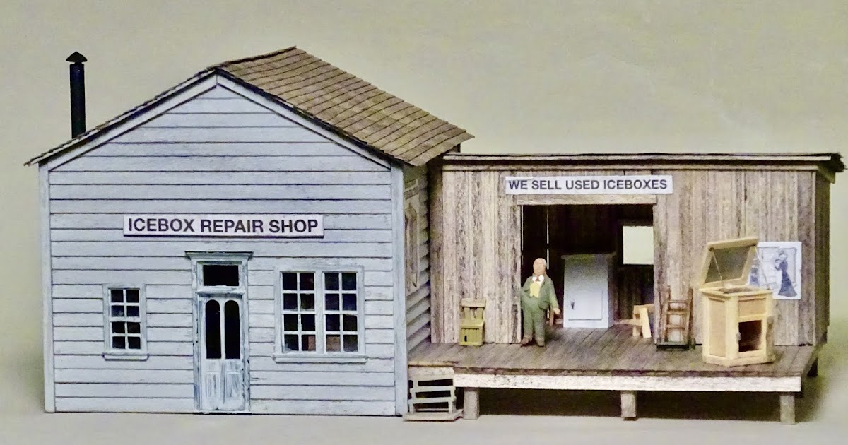 Model Railroad Minutiae Icebox repair shop complete