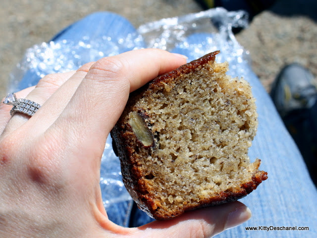 banana bread at the farmers market