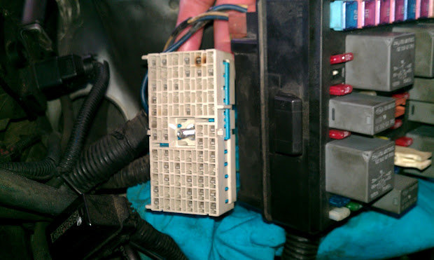 1999 Kium Sportage Fuse Box Diagram