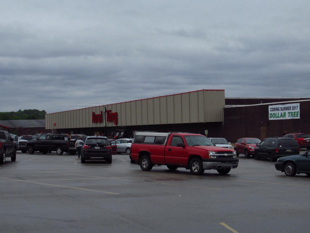 Sky City Retail History Laurel Mall Connellsville (Dunbar Township), PA