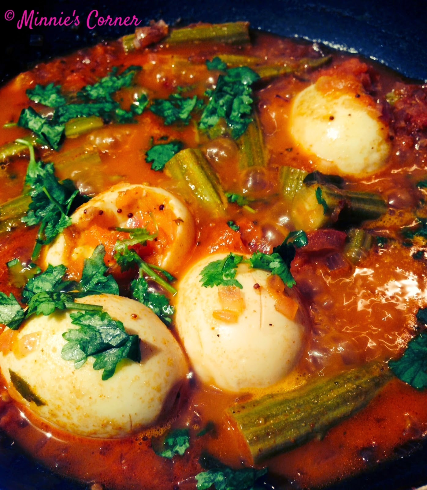 Minnie's Corner DrumstickEggTomato Curry
