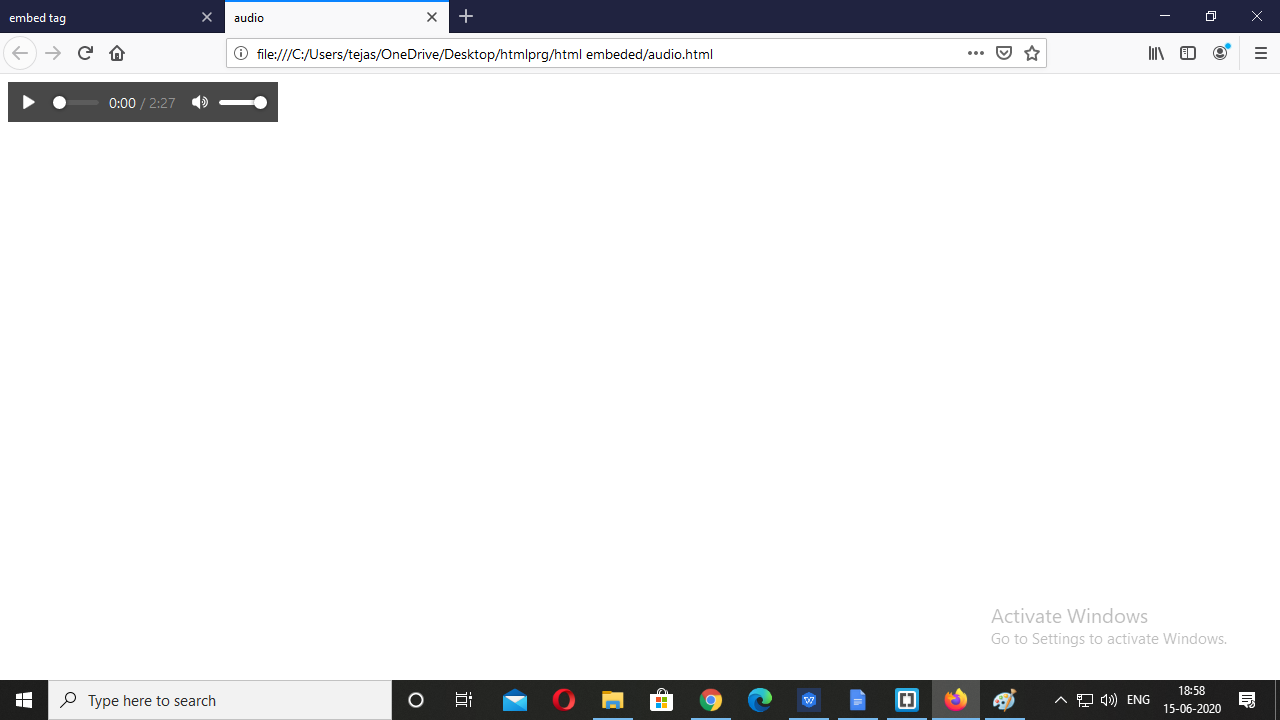 html program to embed multimedia
