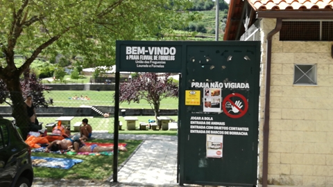 Entrada da Praia Fluvial de Fornelos