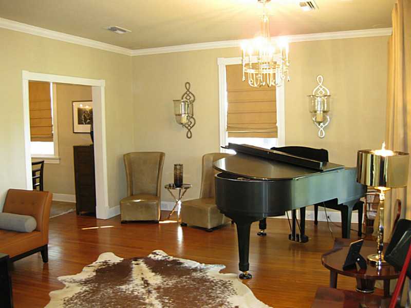 REAL ESTATE, NEW ORLEANS 325 EXPOSITION BLVD., NEW ORLEANS, LA 70118