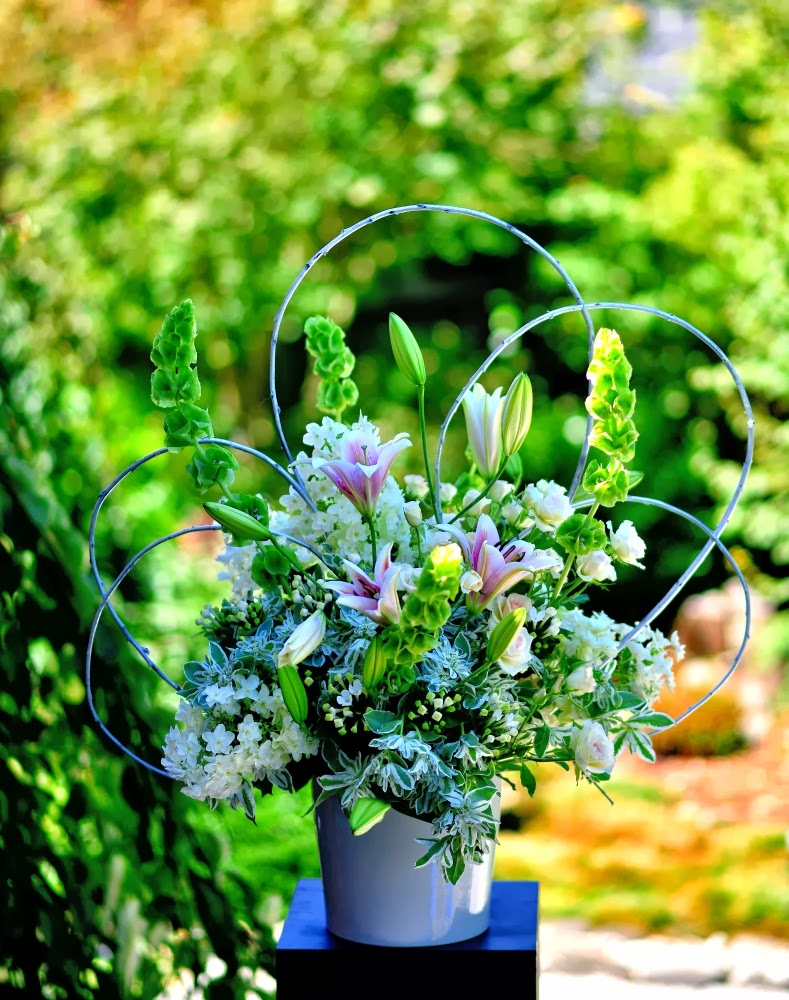 Gift Ikebana Flowers Shoso Shimbo