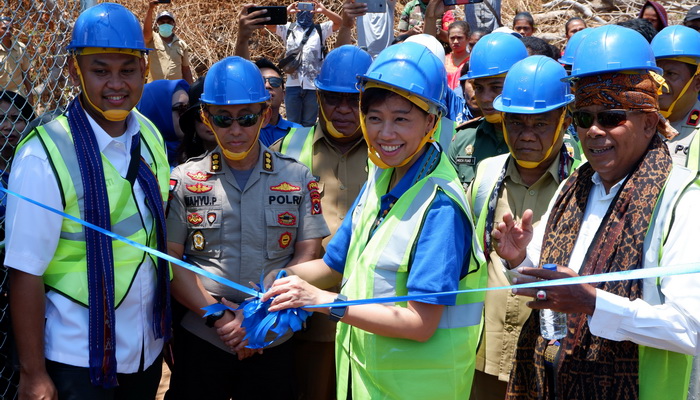 Pemerataan Pembangunan, XL Axiata Resmikan Jaringan USO di Pelosok NTT
