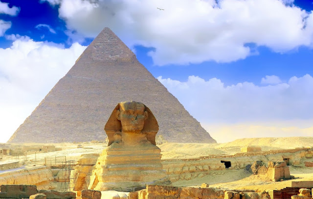 Пирамида Хеопса состоит из трёх пирамид трёх фараонов