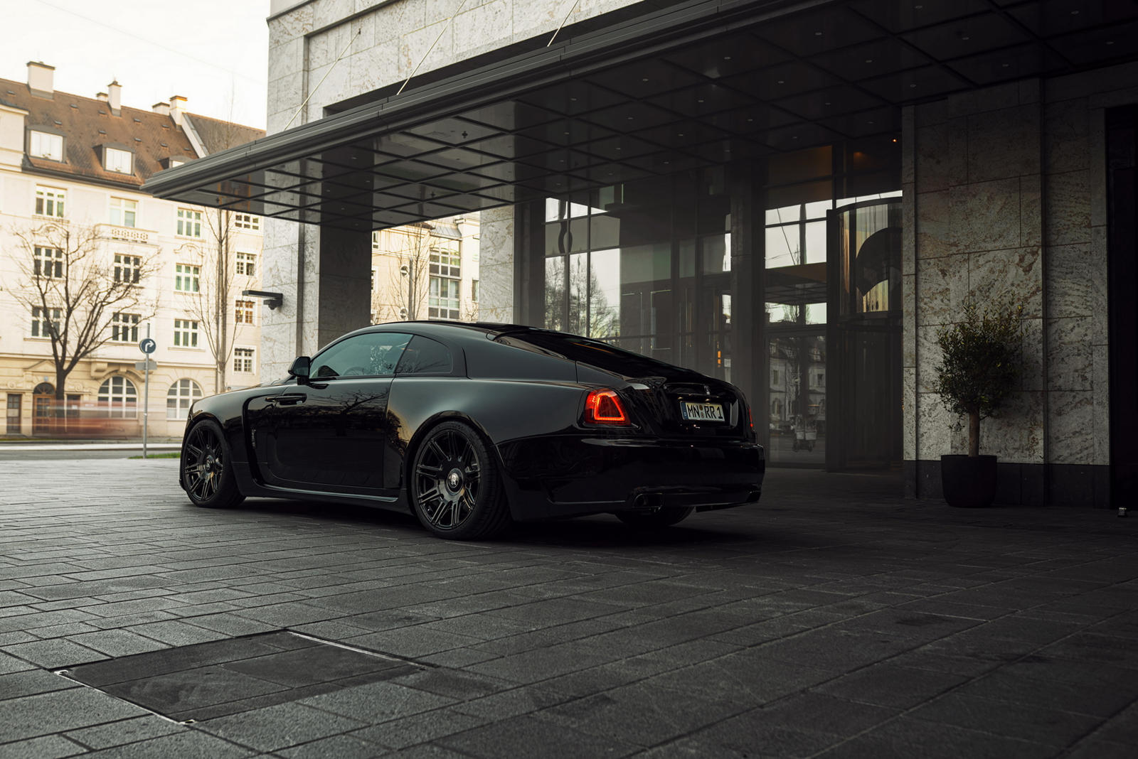 Роллс Black badge