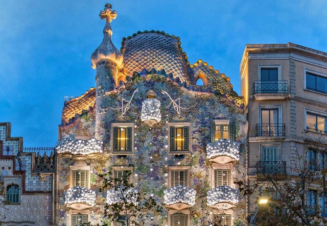 Mercatini di Natale a Barcellona - Casa Battlò - Poracci In Viaggio mercatini-di-natale-barcellona-casa-battlò-poracci-in-viaggio