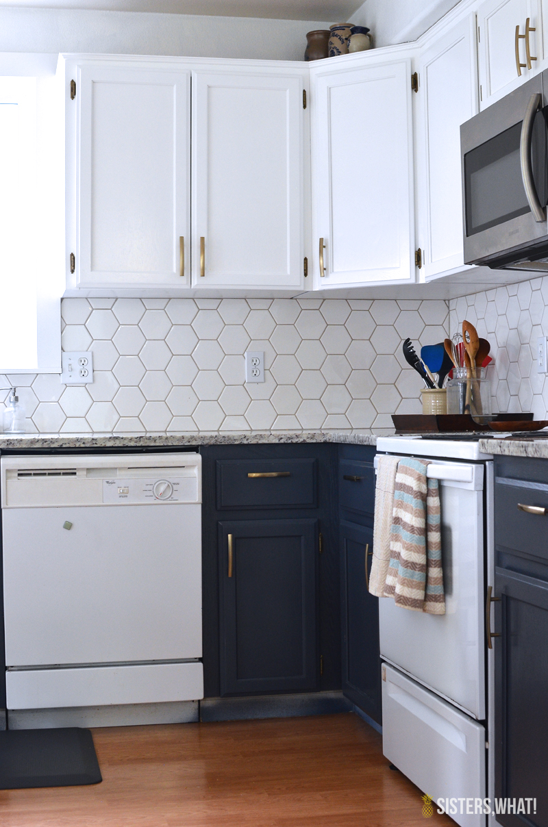 diy two toned kitchen cabinet remodel with hexagon tile!!