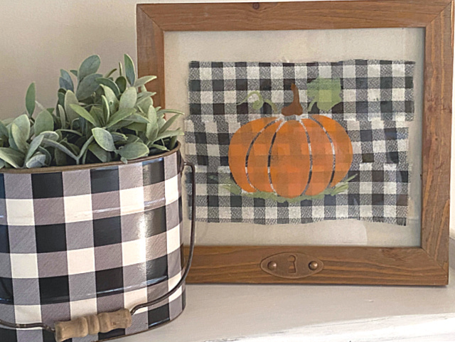 How to Stencil a Pumpkin for Fall on Glass 