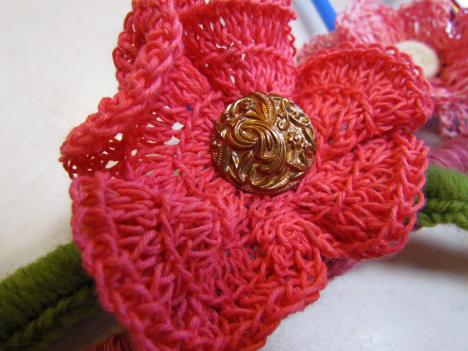 twobutterflies: Crocheted Hangers