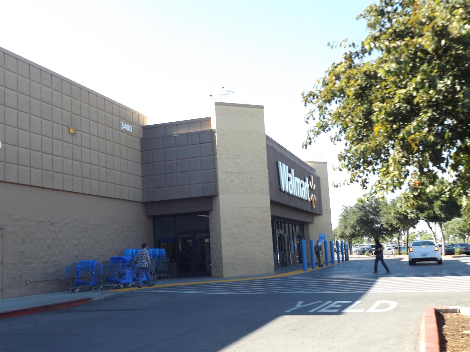 East Coast Retail Walmart 1882 Selma, CA