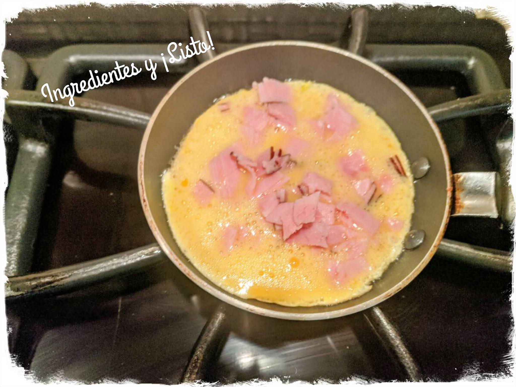 Ingredientes y ¡Listo! Mini Tortilla de Huevo con Jamon