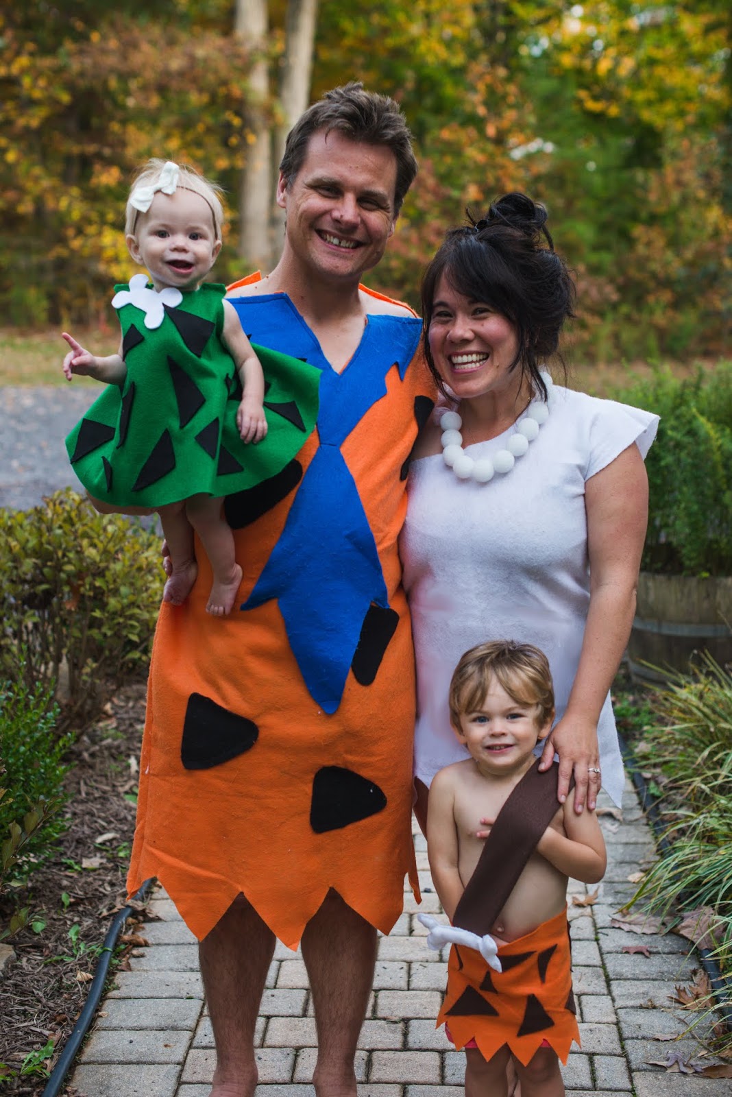 Domestic Fashionista: Flintstones Family Halloween Costume ...