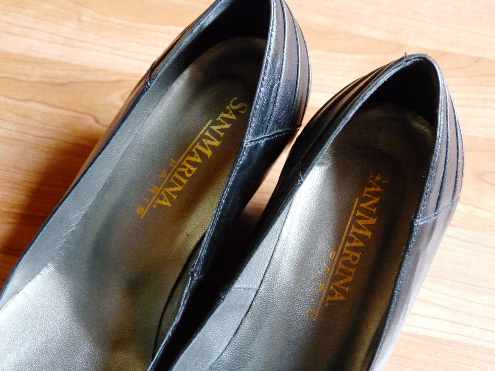 sandales noires san marina