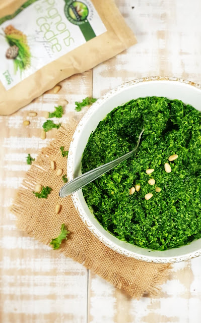 PESTO AU CHOU KALE PESTO AU CHOU KALE