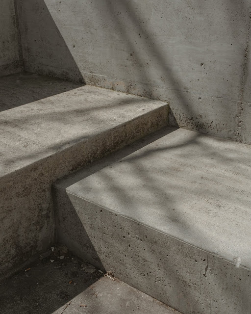 The mix design self compacted concrete, advantages and
