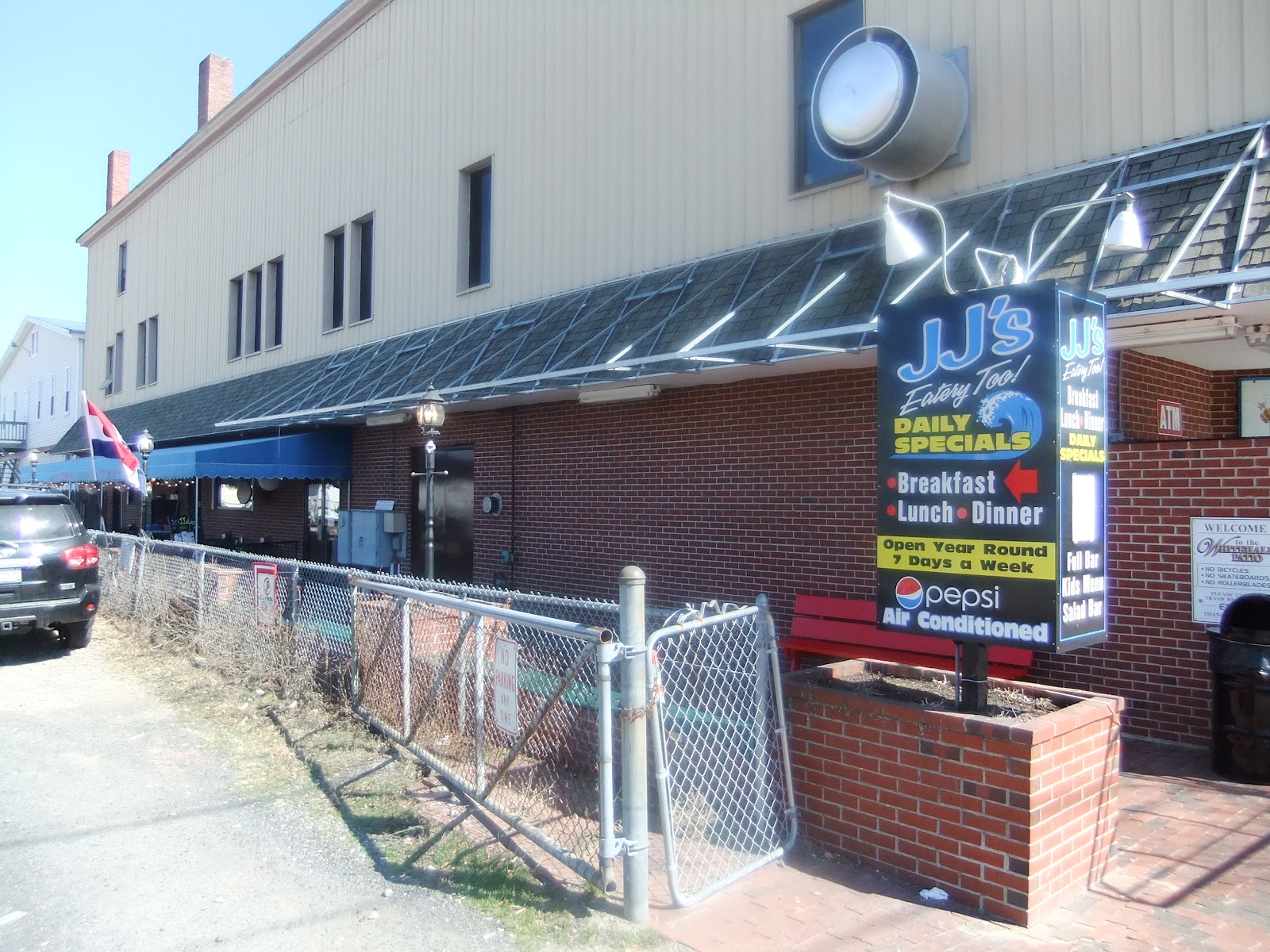 Fish Free Restaurant Reviews JJs Eatery TooOld Orchard Beach, Maine