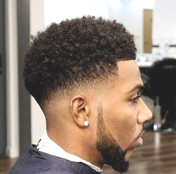 corte de cabelo masculino afro