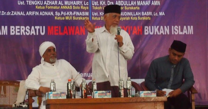 Syiah Agama Aneh, Kitab Suci Dibawa Imam ke Gua, Ustadz Syiah Agama Aneh, Kitab Suci Dibawa Imam ke Gua, Ustadz