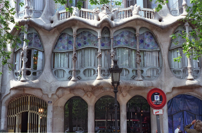 Barcelone, Casa Batllo, Passeig de Gràcia, Gaudi, © L. Gigout, 1991