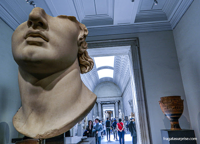 Galeria de arte greco-romana do Museu Metropolitan de Nova York