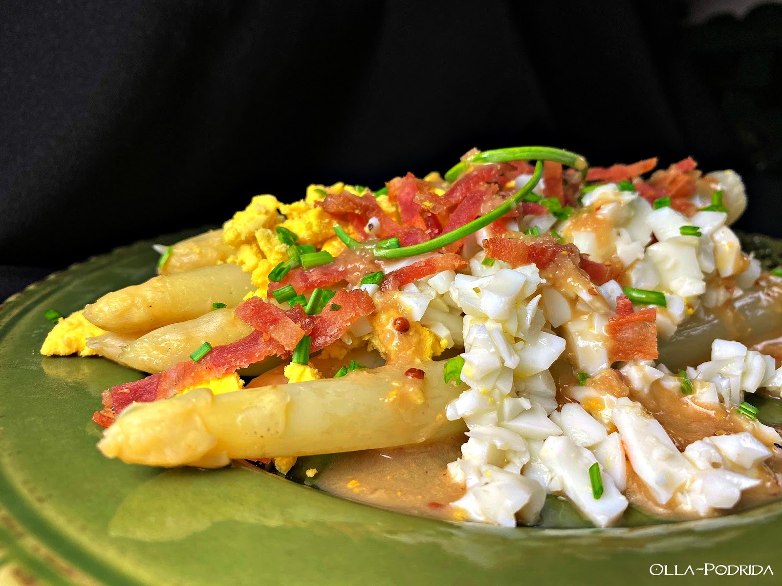 OllaPodrida Asparagus with Bacon and HardBoiled Eggs