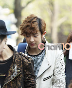 [Photos] 120420 EXOK going to Music Bank .