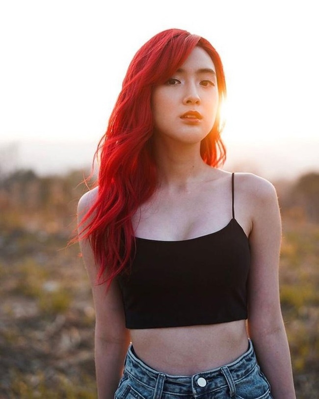 Nữ streamer Thái Lan lộ clip nóng