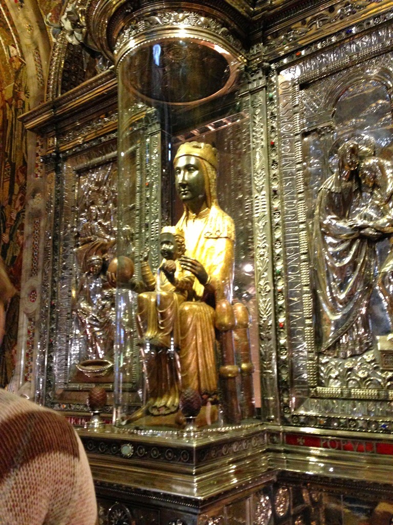 Мадонна в португалии