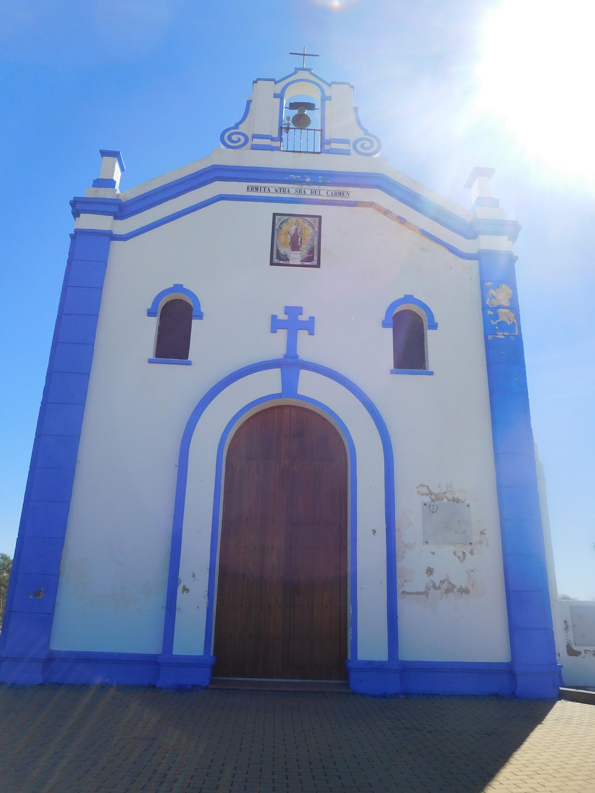 vicarious travelling Spain 2016 walking back from Barriada Canela