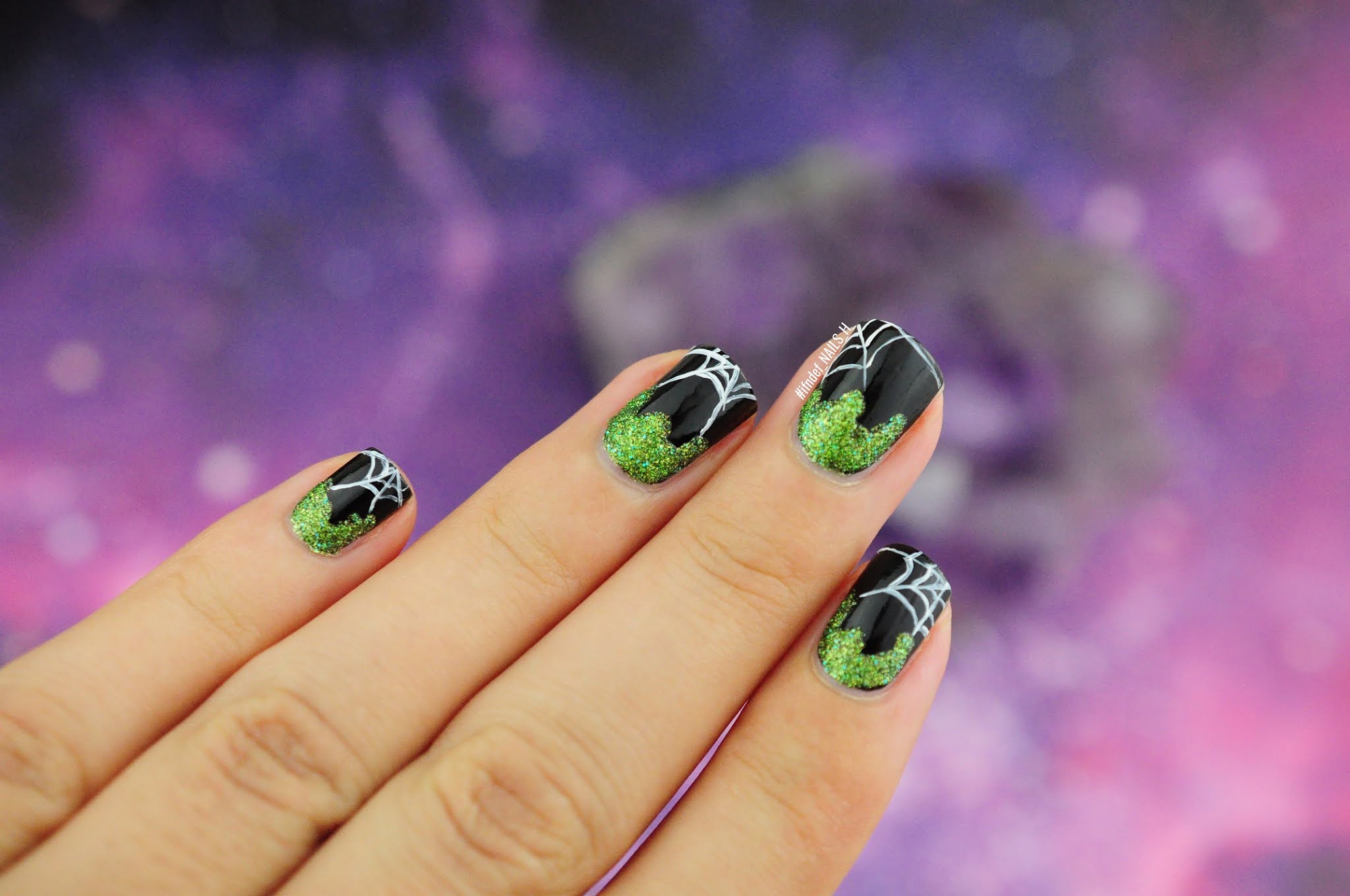 Slime Noir // Black And Green Dripping Halloween Nail Art Design