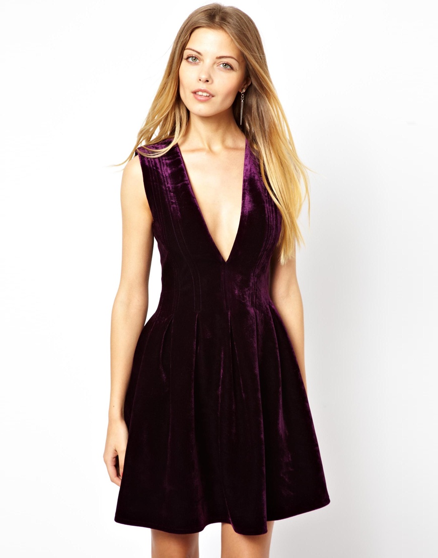 сарафан из замши. Asos платье бархат луна. бархатный сарафан. бархатный сарафан на бретельках. асос сарафан черный вельвет.