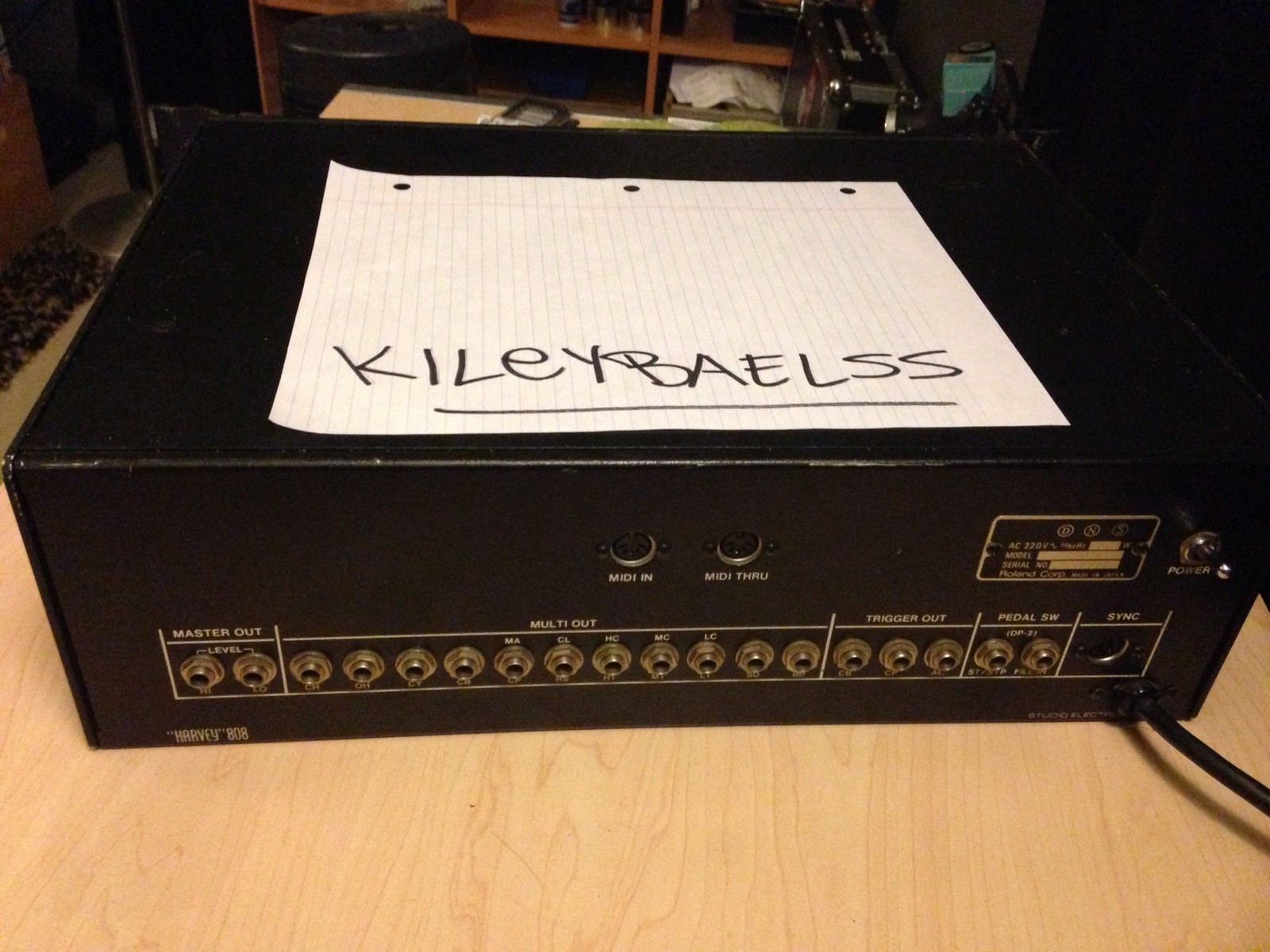 MATRIXSYNTH "HARVEY" 808 RACK MOUNT DRUM MACHINE