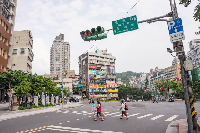 Visit the best neighborhoods of Taipei