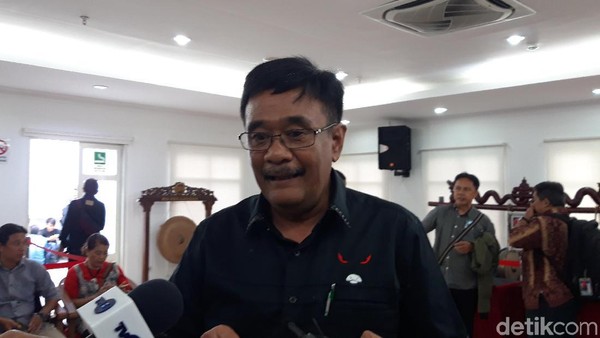 PDIP Jelaskan Maksud Pidato Jokowi 'Jangan Merasa Paling Agamis-Pancasilais' PDIP Jelaskan Maksud Pidato Jokowi 'Jangan Merasa Paling Agamis-Pancasilais'
