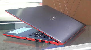 Laptop ASUS VivoBook S430FN-EB522T Bekas