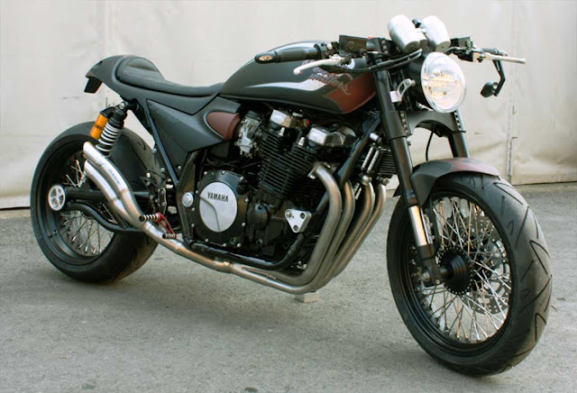 Yamaha FJR 1200 Cafe Racer custom Modification