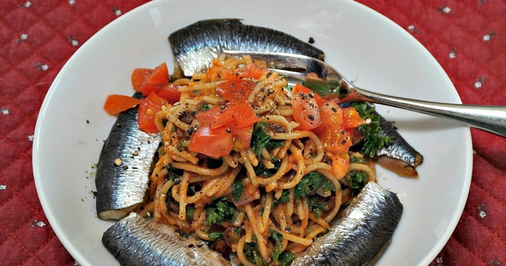 Sardine fillets with tomato pasta Hiking and Cooking in the South of