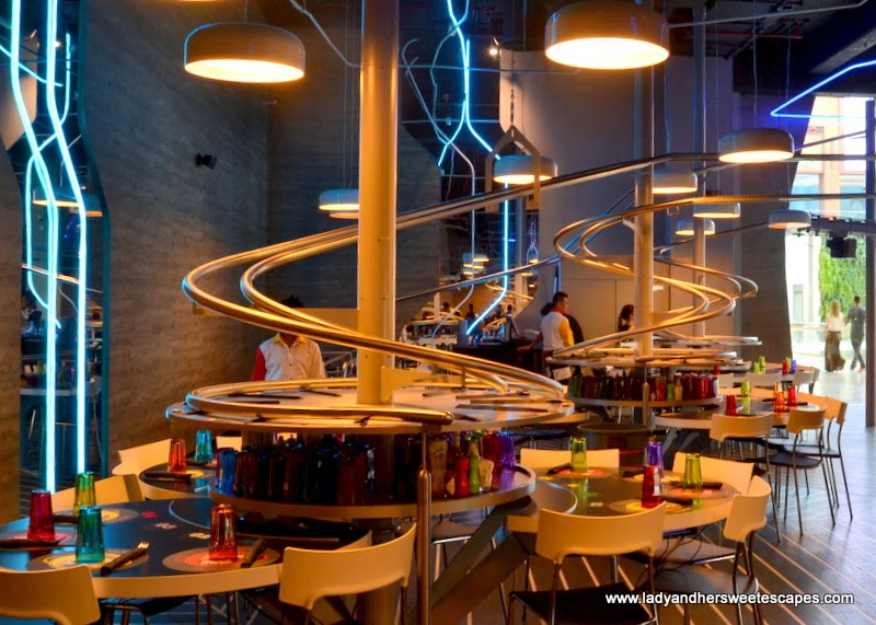 Rogo's The Roller Coaster Restaurant in Yas Mall Lady & her Sweet