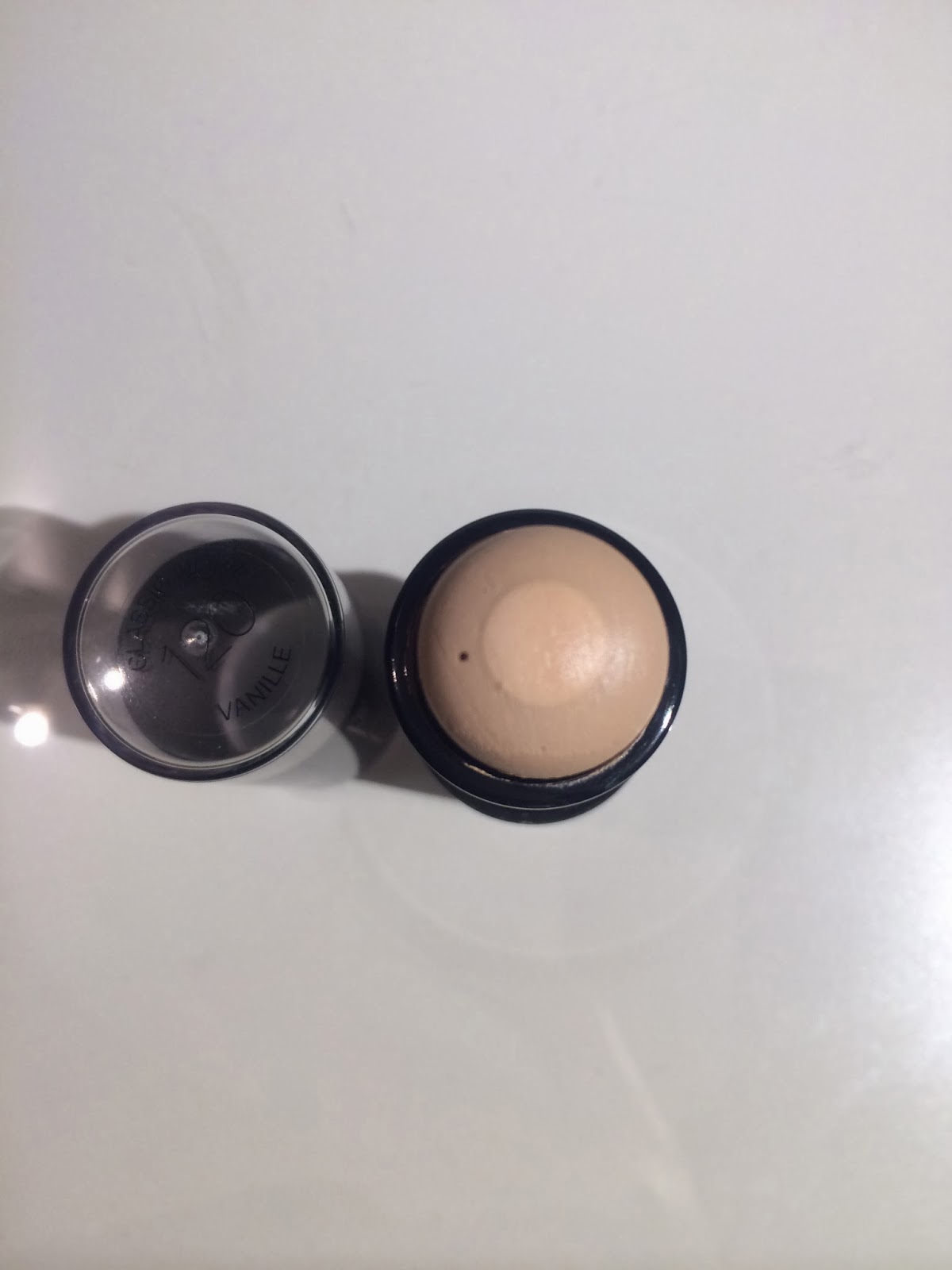 Loveliness By J Le fond de teint en stick Fit Me antishine de Gemey Maybelline ! ♥