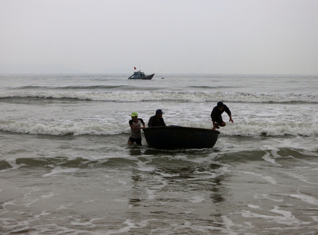 Рыбаки в Дананге